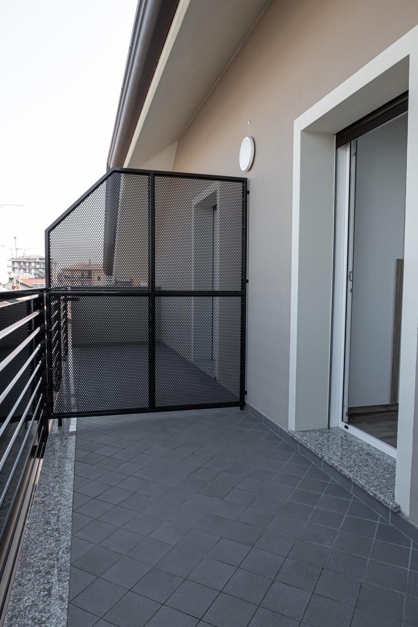 Affittacamere Bar Leo Pregnana Milanese Exterior foto